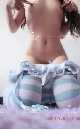 呆萌橘子酱(患缨)-蓝白吊带袜露&试衣间 呆萌橘子酱(患缨)-蓝白吊带袜露&试衣间