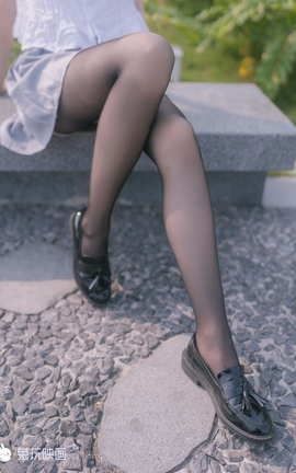 ����ӳ�� C00.003 �ӱߵĺ�˿_��˿��