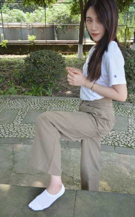 ֯ӳ NO.012 У԰μ-ºʱ