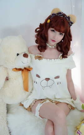 Hidori Rose Pervy Bear
