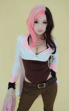Hidori Rose Neopolitan RWBY