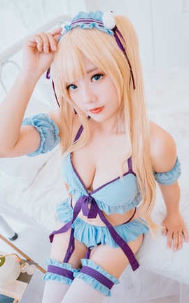 Messie Huang Eriri sexy