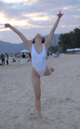 ѡƷ NO.1202 һʼƷ ߵİɫȻŮ part3_˿